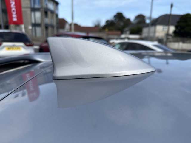 Honda Civic 1.0 VTEC Turbo 126 EX 5dr CVT 