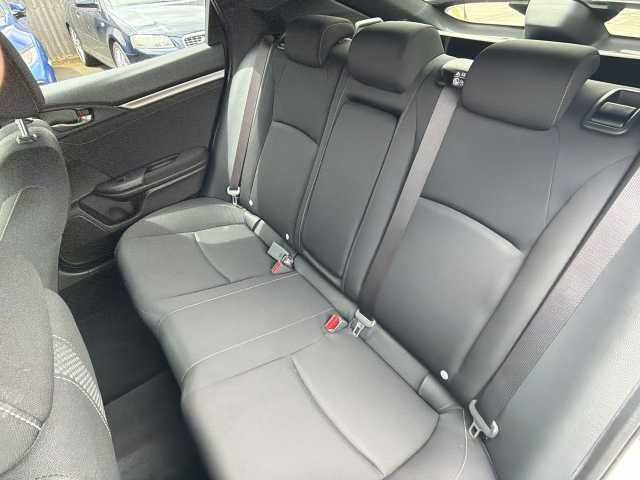 Honda Civic 1.5 VTEC Turbo Sport 5dr CVT 