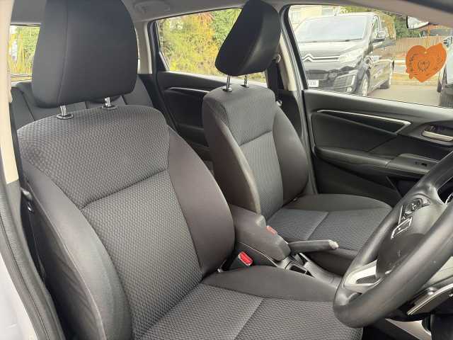 Honda Jazz 1.3 i-VTEC SE 5dr CVT 