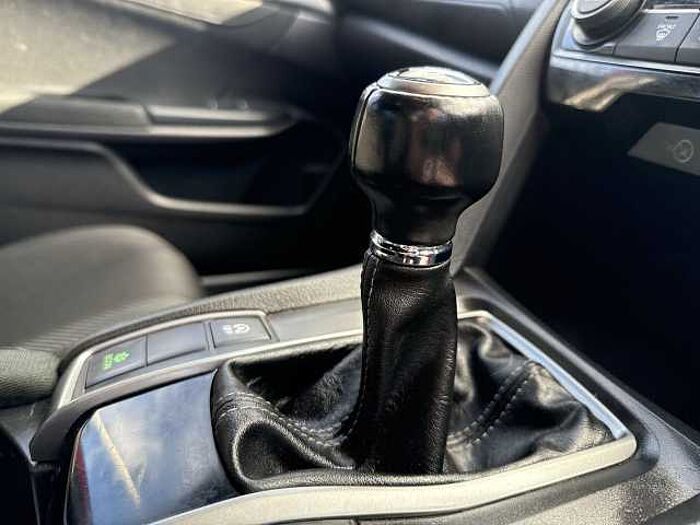 Honda Civic 1.0 VTEC Turbo 126 SR 5dr 