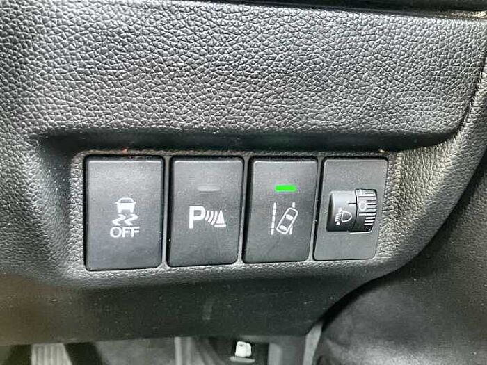 Honda Jazz 1.3 i-VTEC SE Navi 5dr 