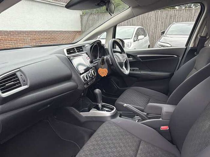 Honda Jazz 1.3 SE 5dr CVT 