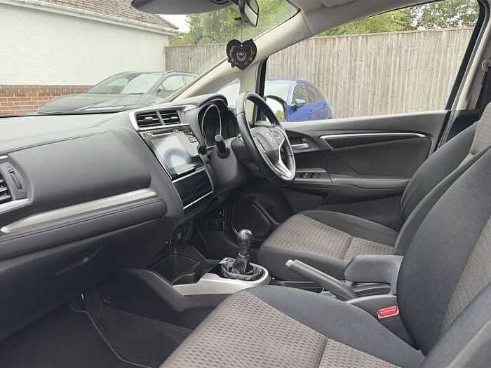 Honda Jazz 1.3 i-VTEC EX Navi 5dr 