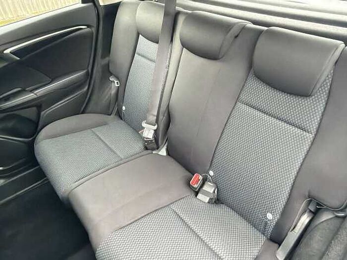 Honda Jazz 1.3 i-VTEC SE 5dr CVT 
